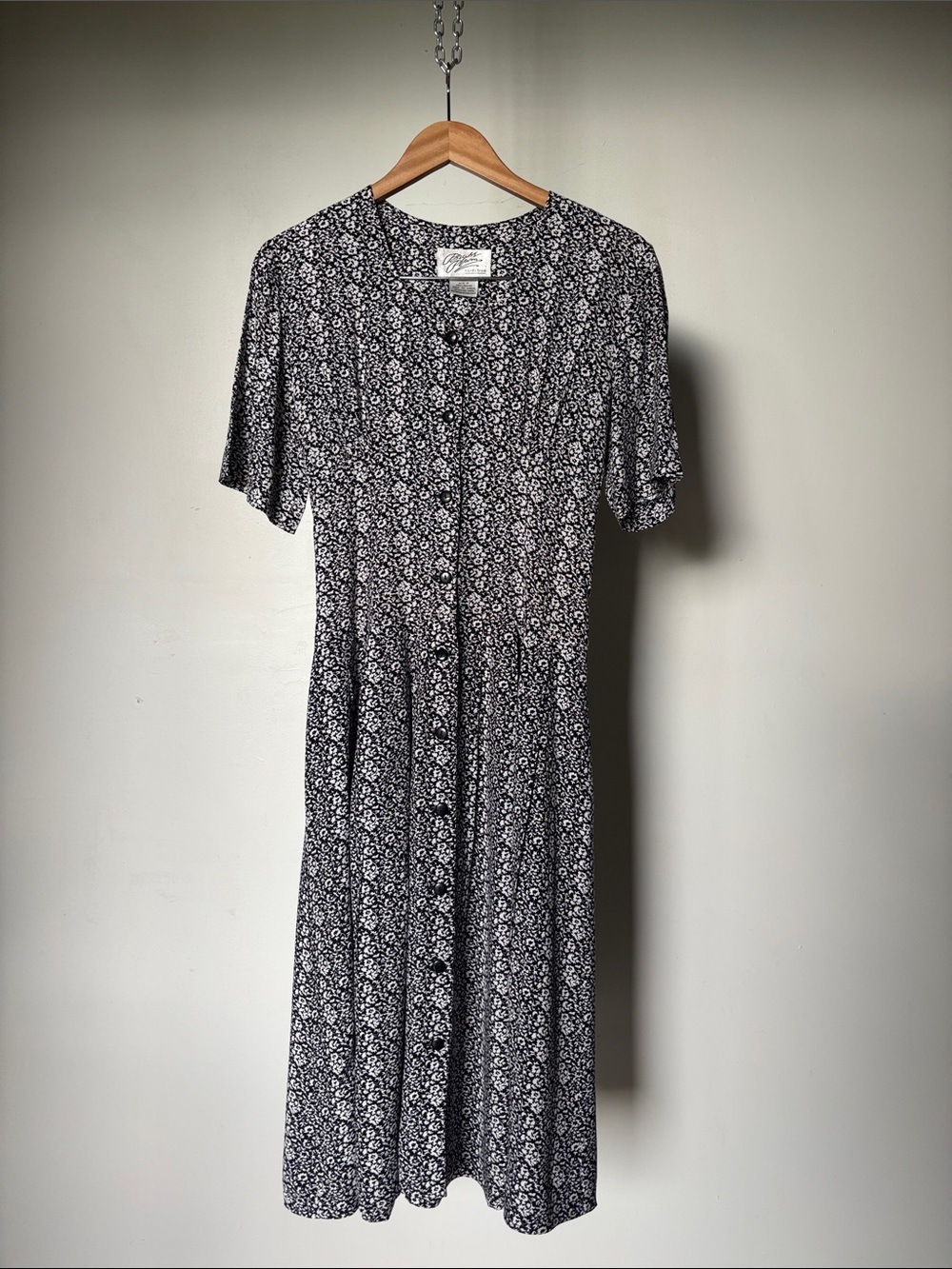 Vintage 90’s Brass Plum Nordstrom Black White Ditsy Floral Dress